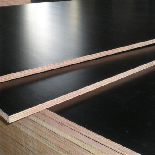 Lámina de Plywood Fenólico Negro 3/4" x 4' x 8'